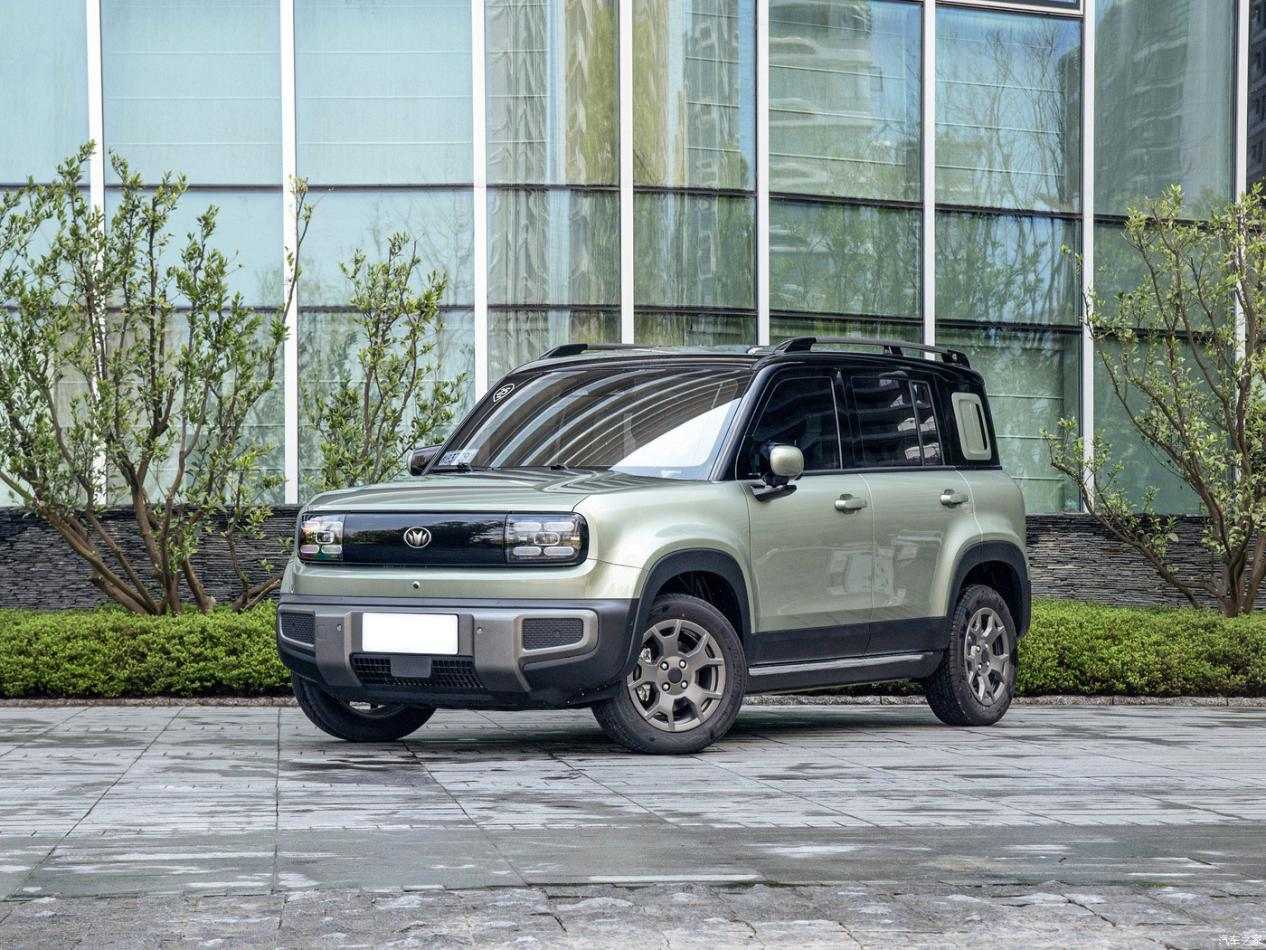 Jā PLUS SUV